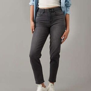 American Eagle Women 0 Gray Charcoal Wash Denim High Rise Stretch Mom Jean